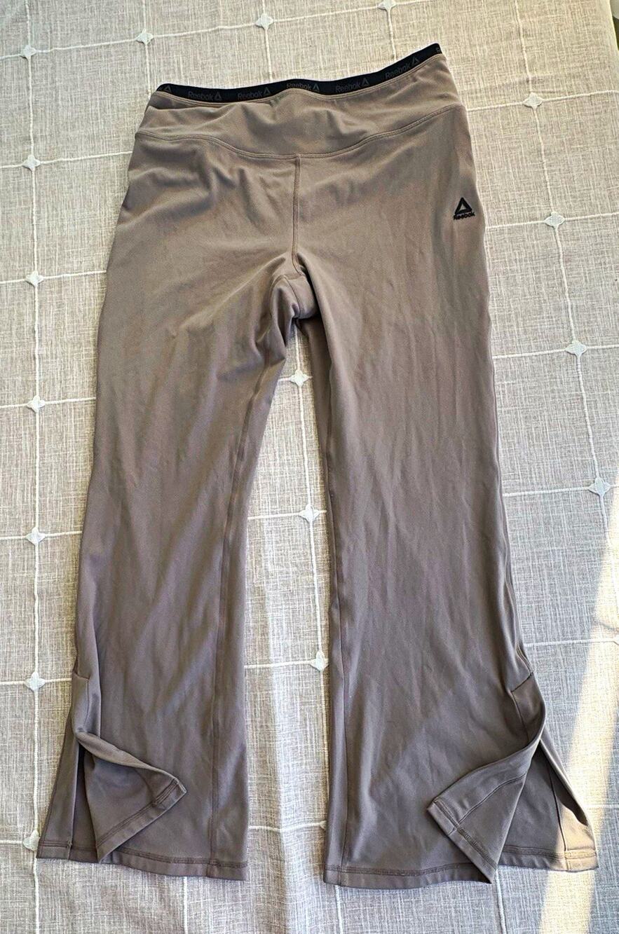 Reebok Women's Beige Bootcut Leggings 2XL Pull On Elastic Waist Stretch